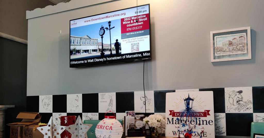 'Free' digital bulletin board | DaveTavres.com