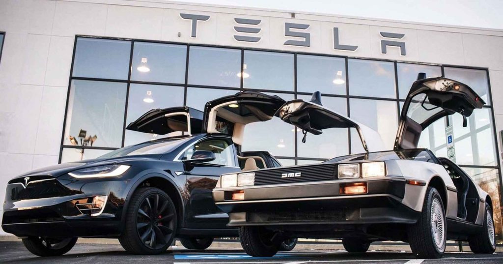 Tesla and DeLorean | DaveTavres.com